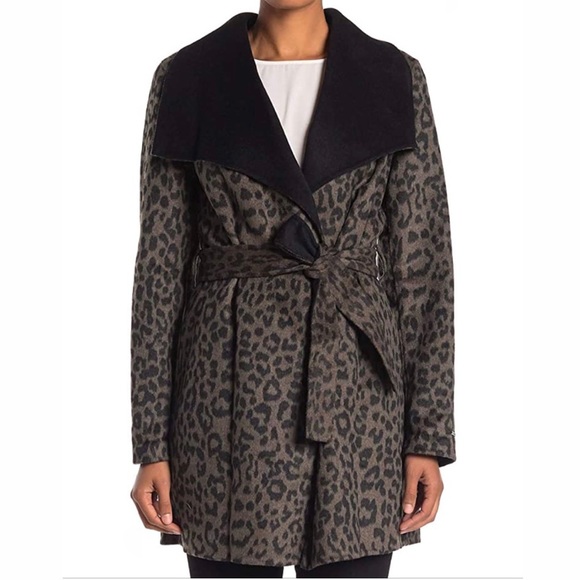 Tahari Ella Leopard Wrap Jacket - Picture 1 of 4
